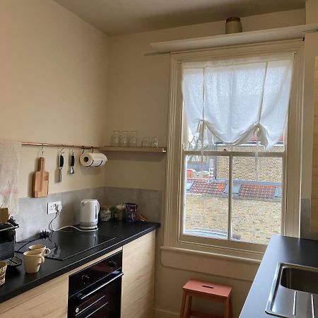 Stylish Apt London Excel Olympic Close To Station Apartment Exterior photo