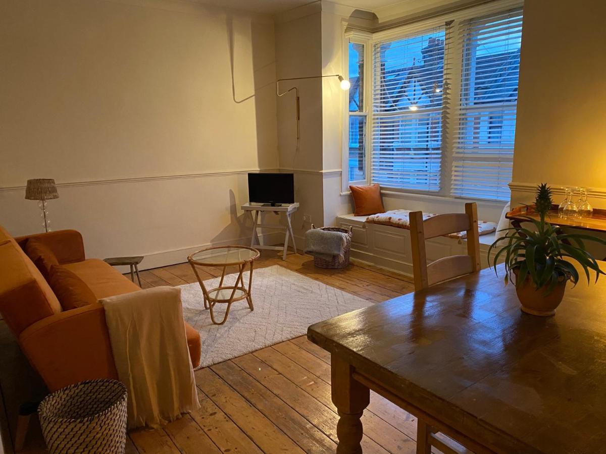 Stylish Apt London Excel Olympic Close To Station Apartment Exterior photo