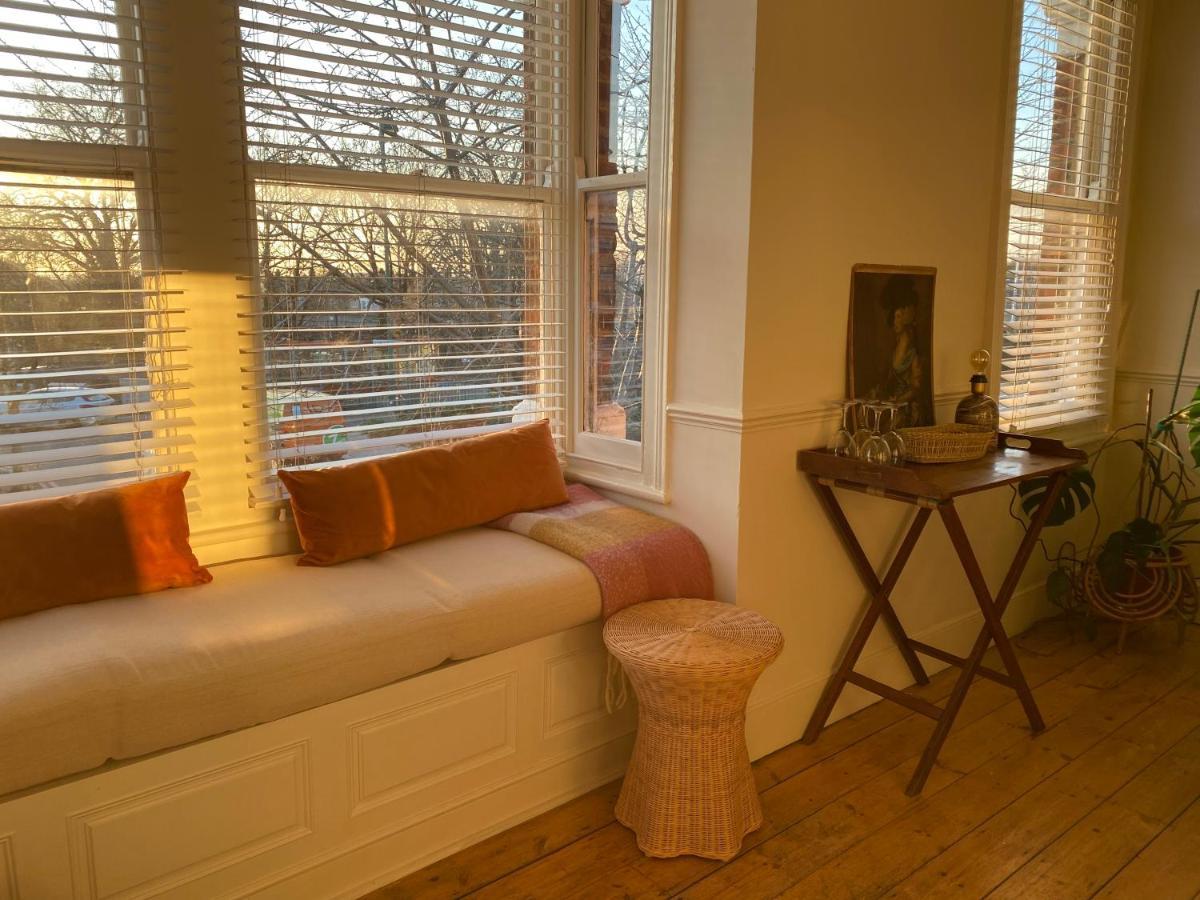 Stylish Apt London Excel Olympic Close To Station Apartment Exterior photo